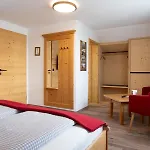 Hotel-garni Kalkbrennerhof 3*