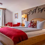 Hotel-garni Kalkbrennerhof 3* Pfronten