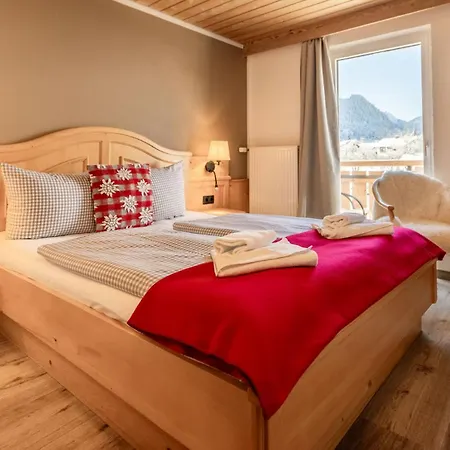 Hotel-garni Kalkbrennerhof 3* Pfronten