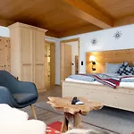 Hotel Hotel-garni Kalkbrennerhof 3*