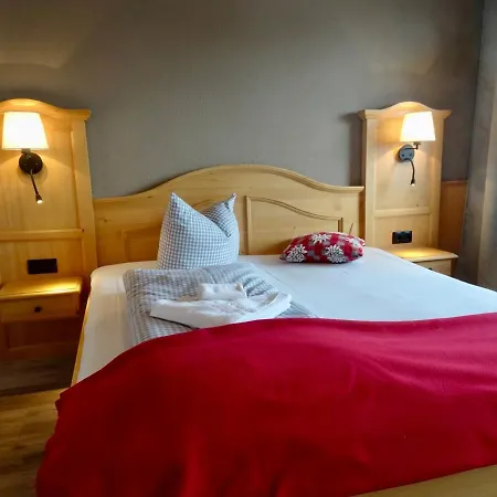 Hotel-garni Kalkbrennerhof 3* Pfronten